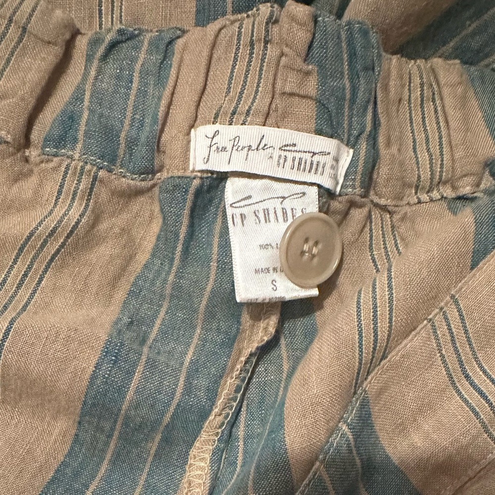CP Shades | free people striped blue/tan linen shorts sz SMALL light & breezy - Picture 5 of 6